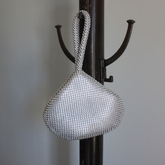 Jessica McClintock Silver Beaded Handbag - Picture 1 of 2